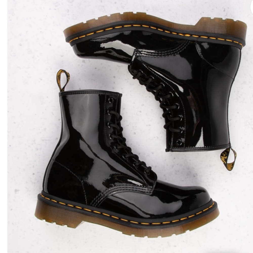 Dr Martens Black Patent Leather style : 1460never Worn perfect condition